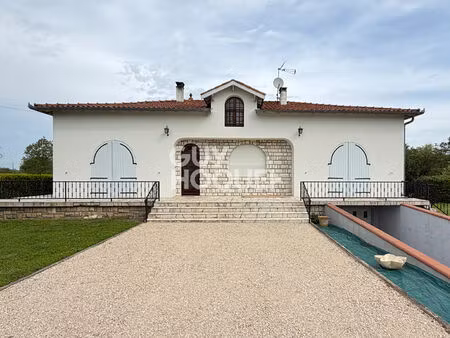 à louer - maison t4 villematier avec garage