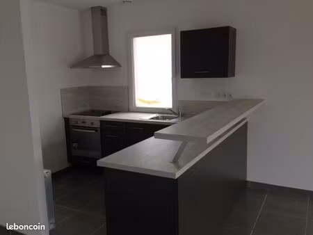 pavillon t4 récent 90m2