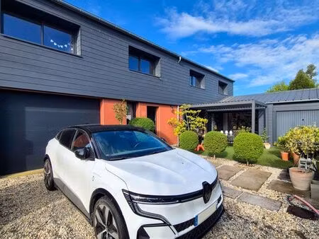 maison contemporaine avec piscine – calme à 2 pas de la gare du mans
