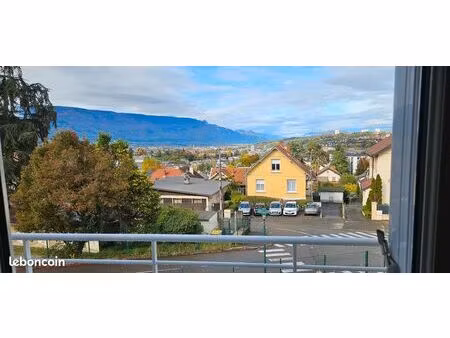 t2 proche université