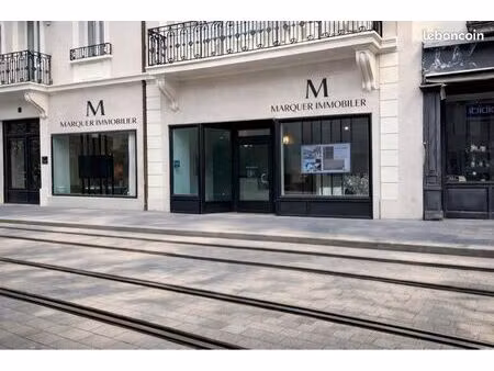 local commercial emplacement n°1 – centre annemasse – face tram