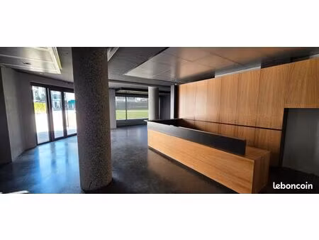 local commercial exceptionnel chamonix centre - 275 m2 + reserve