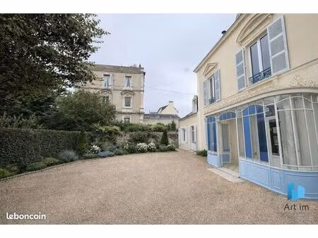 local 351 m² le mans