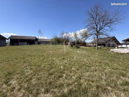 terrain 1150 m² annecy
