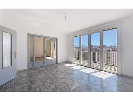 location appartement  100.32 m² t-3 à ajaccio  1 250 €