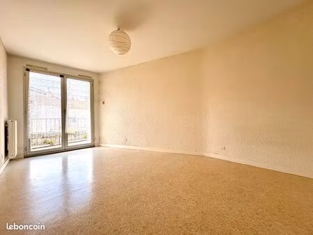 studio 1 pièce 34 m²