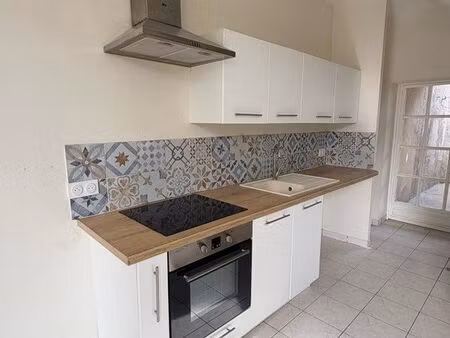 maison d’angle 140 m² – 5 chambres – extérieurs – cuisine neuve