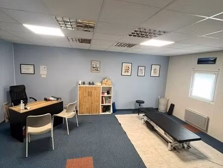 espace professionnel trois bureaux