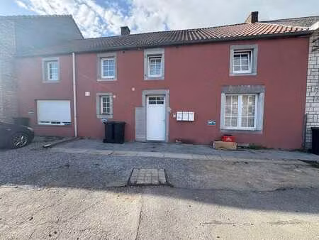 immeuble de rapport de 3 appartements avec jardin