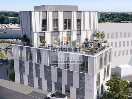 vente bureaux 1 720 m²