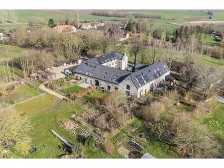 magnifique maison dans un corps de ferme
