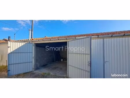 parking/box 54 m² rochefort