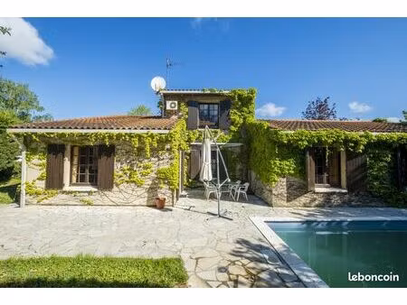 propriété 5 pièces 120 m²