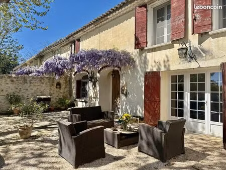 appartement 8 pièces 199 m²