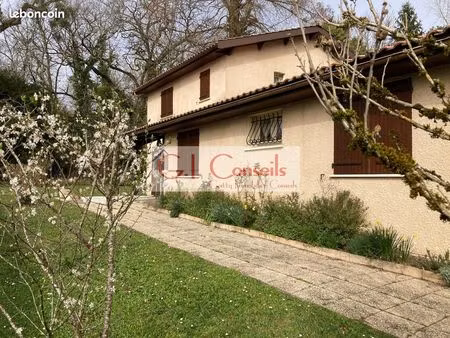 maison 7 pièces 155 m²