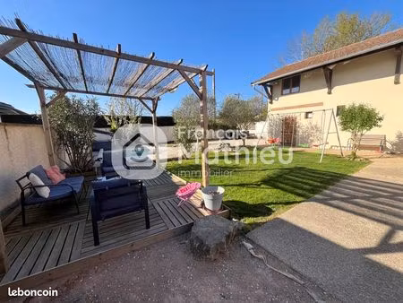 longère 4 pièces 120 m²