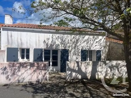 maison de village 3 pièces 60 m²