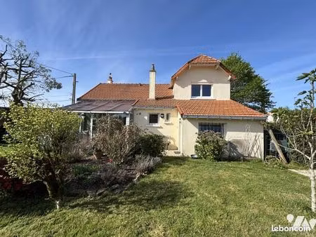 maison 5 pièces 79 m²
