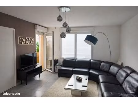 appartement t4 lumineux 80 m² – balcon + 2 parkings – résidence récente bbc – moulin-à-ven