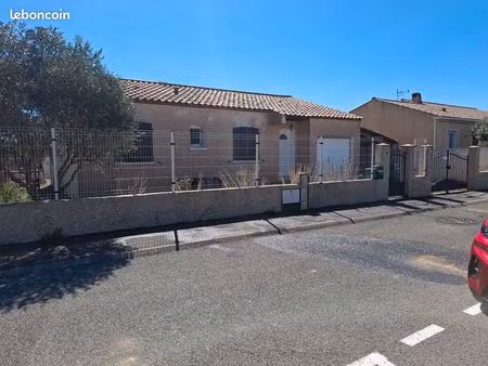 maison 100m2   terrain 450m2  piscine