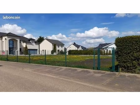terrain 597 m² amanvillers