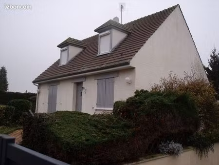 pavillon 5 pièces 93 m²