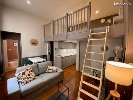 t2 bis / terrasse bordeaux centre