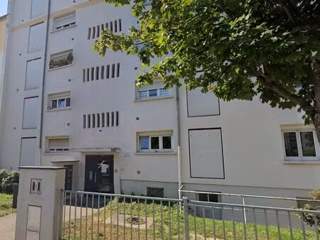 appartement 4 pièces 77 m²