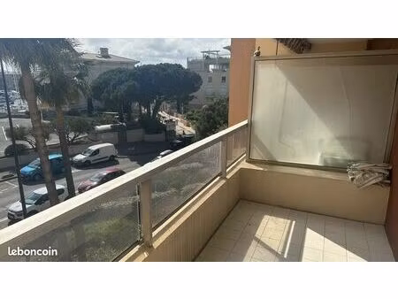 studio 1 pièce 20 m²