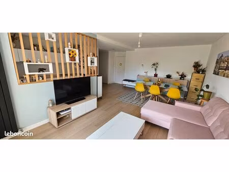 t3 lyon 7 place jean jaures proche metro b