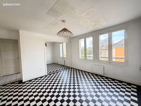 appartement 4 pièces 63 m²