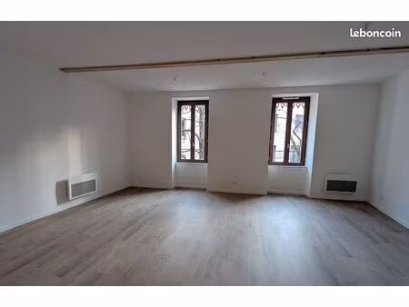 t3 rénové romans centre