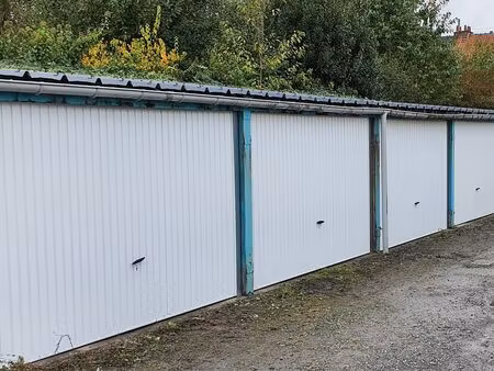 garage à louer