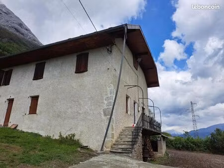 appartement 4 pièces 110 m²