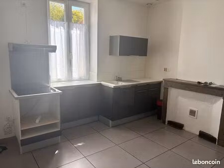 t2 proche gare centre ville