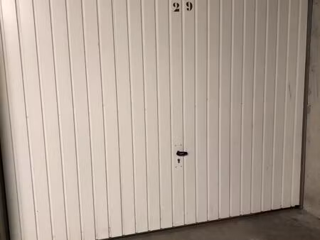 garage/box 13 m² saint martin le vinoux