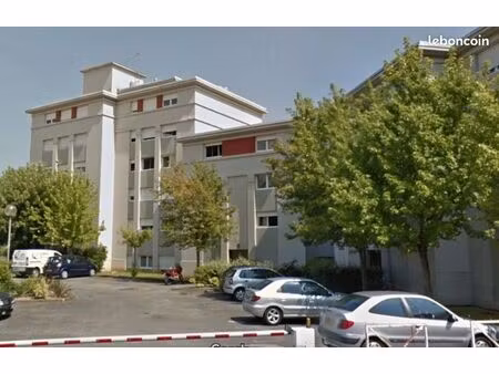 garage/box 12 m² talence