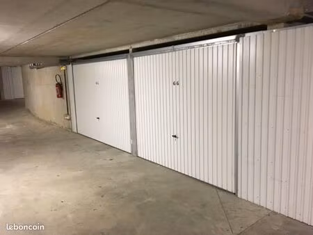 garage/box 15 m² thorigne fouillard