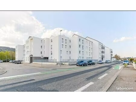 appartement 4 pièces 83 m²