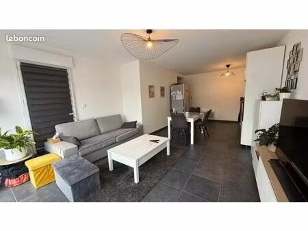 appartement 2 pièces 60 m²