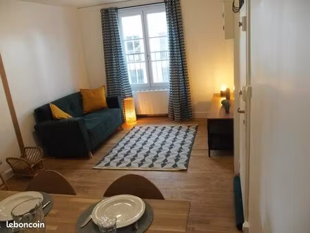 loue charmant appartement meublé centre-ville de poitiers  refait à neuf