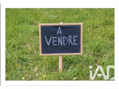 vente terrain à bâtir 665 m²