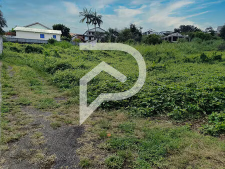 parcelle à bâtir de 551m2 à bras de pontho