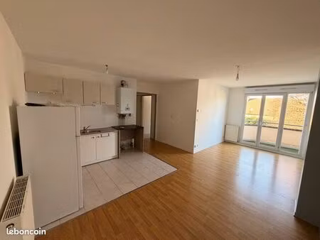 appartement t2 dourdan