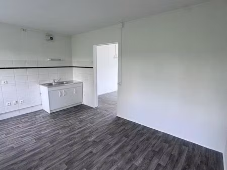 bel appartement t4 – rez-de-chaussée – immeuble de 6 logements behren-les-forbach