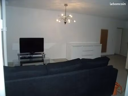 appartement 3 pièces 65 m²