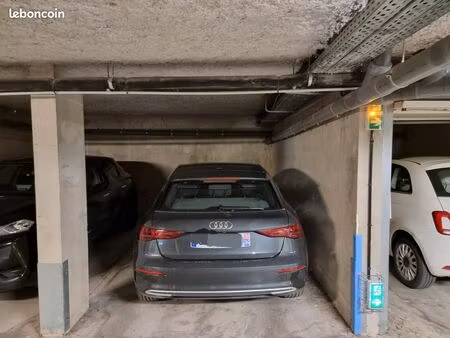 location parking en sous sol 34160 castries