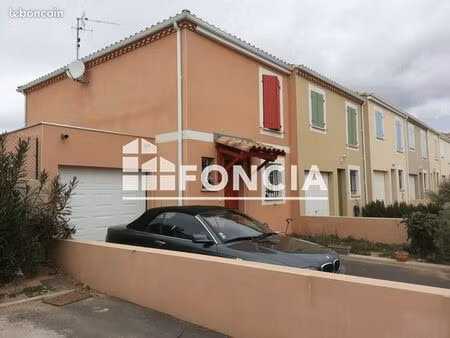 villa 3 pièces 70 m²
