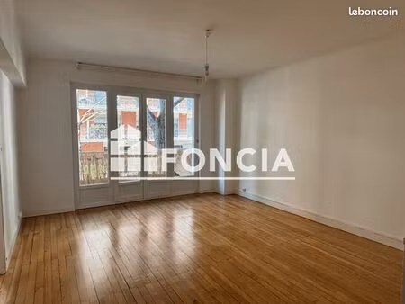 appartement 3 pièces 64 m²