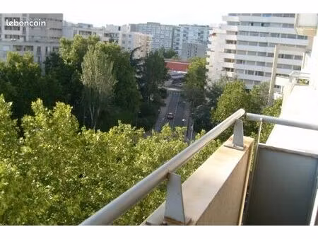 refait à neuf. t1 28m2 + balcon